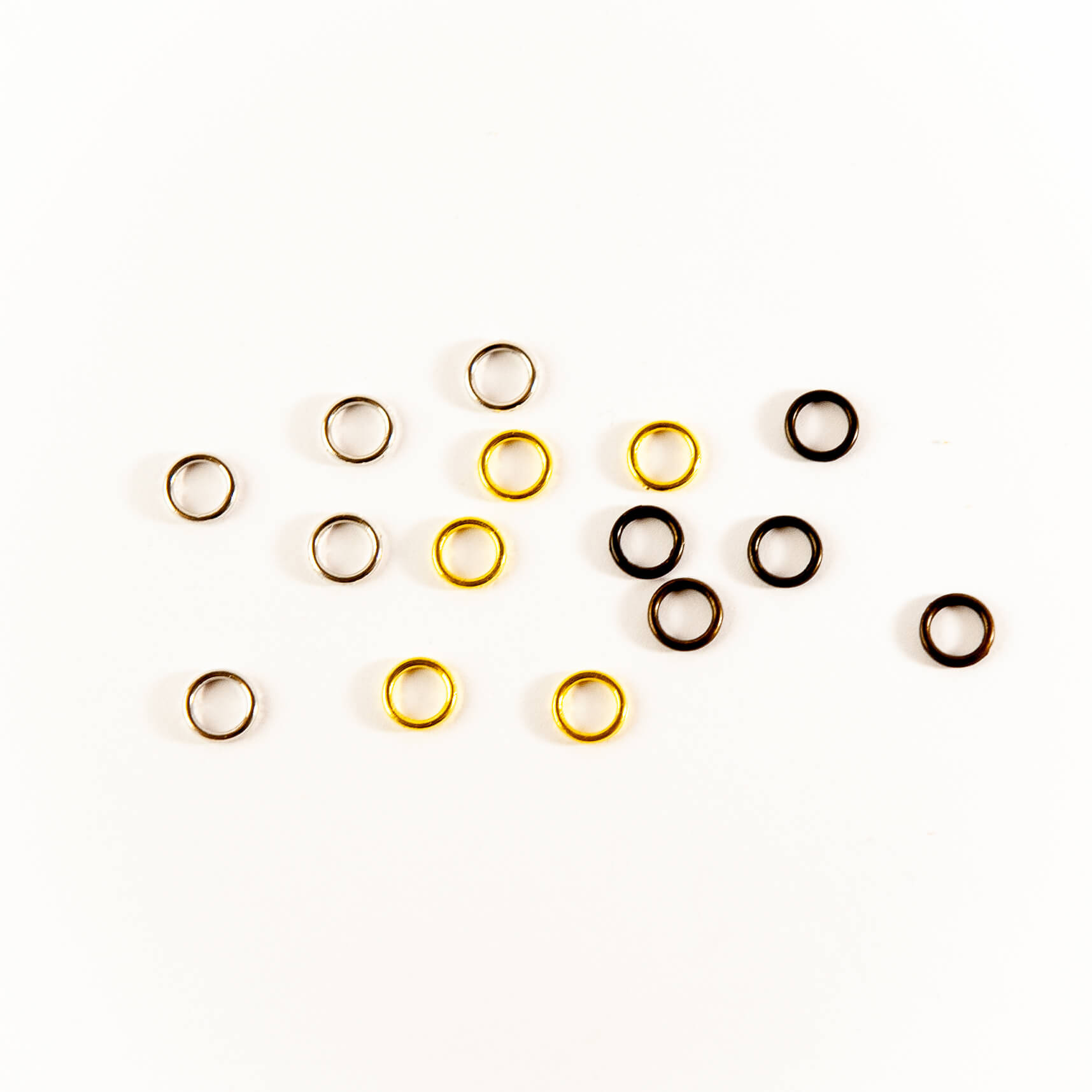 Metal Ring Stitch Markers - 5mm / US8 - 18pcs - SkillfullyTangled